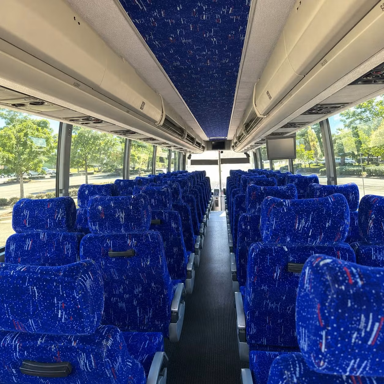 charter bus transportation to the national zoo and rock creek park