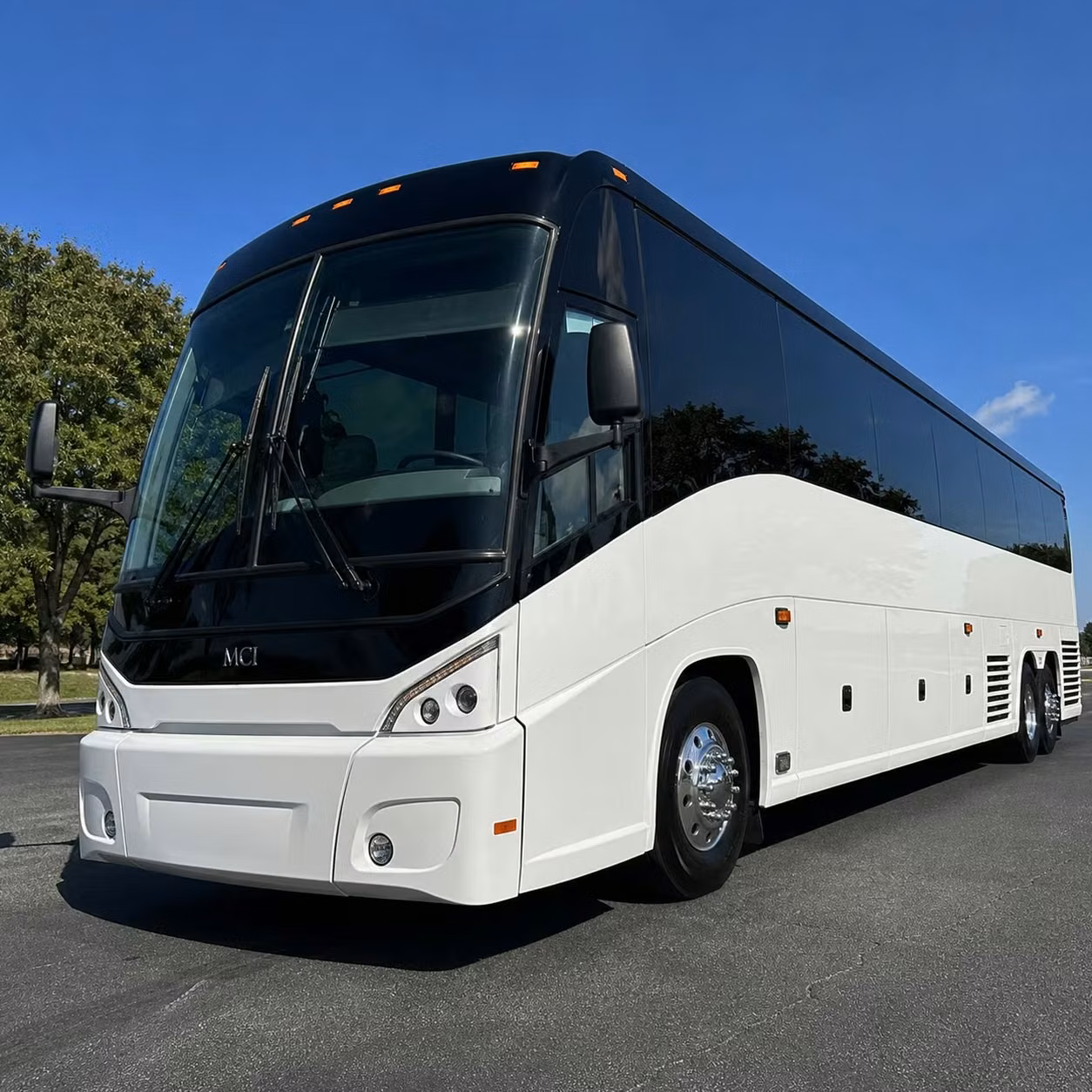 how the day of the week changes what a charter bus costs in washington dc