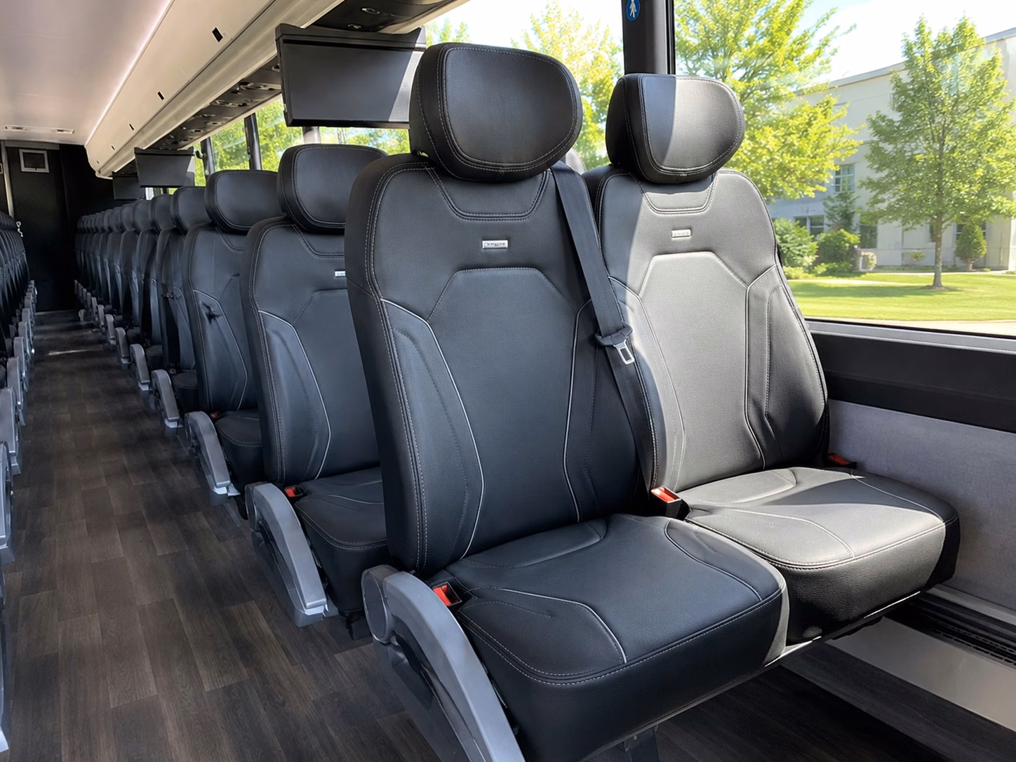 how time of year and peak season affect washington dc charter bus prices