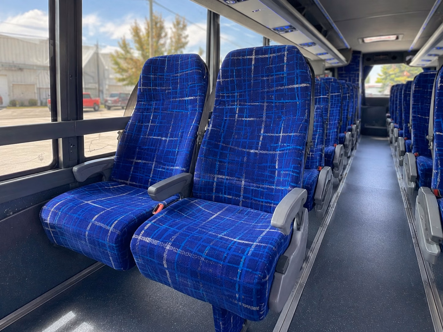how your bus type changes charter bus prices in washington dc