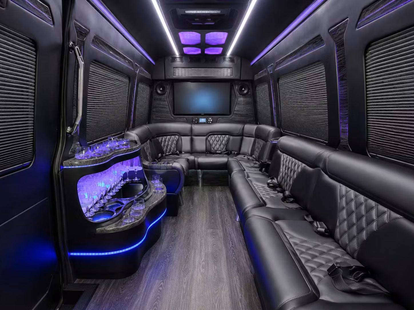 why rent a bus for congressional agency and diplomatic group transportation in dc